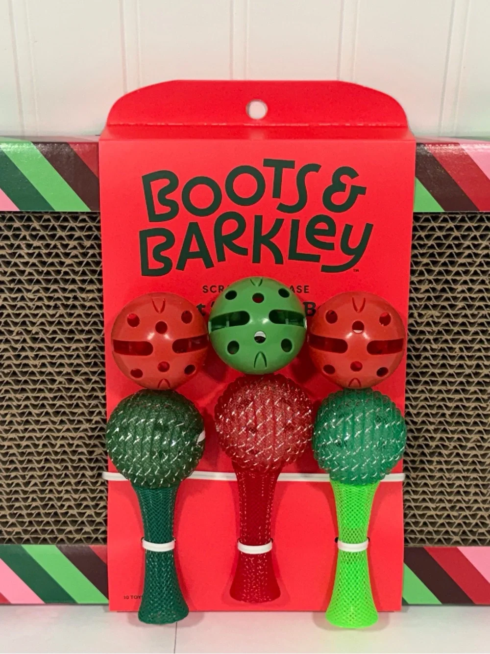 Boots & Barkley Holiday Cat Toy Set - Red & Green scratch & Chase